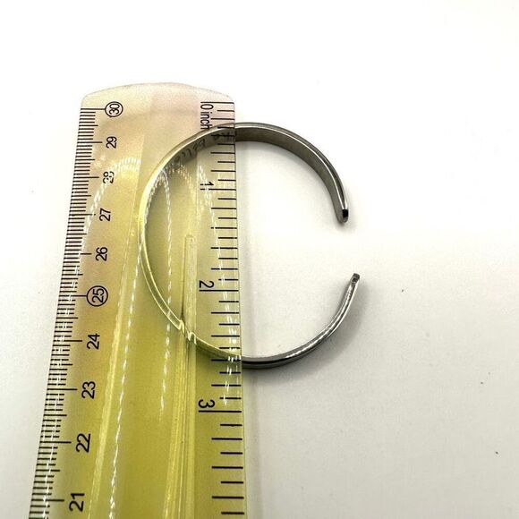 Shelby She believed she could so she did stainless steel cuff bracelet - Picture 5 of 7